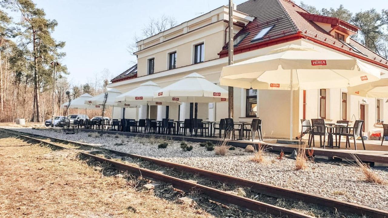 Stacja Kultura Hotel Poniatowa Exterior foto